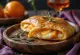 Świeżo upieczone calzone z dynią