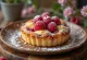 Tarta Bakewell w wersji wegańskiej z dżemem malinowym