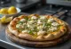 Pizza z zatarem na pikantnym cieście z serem